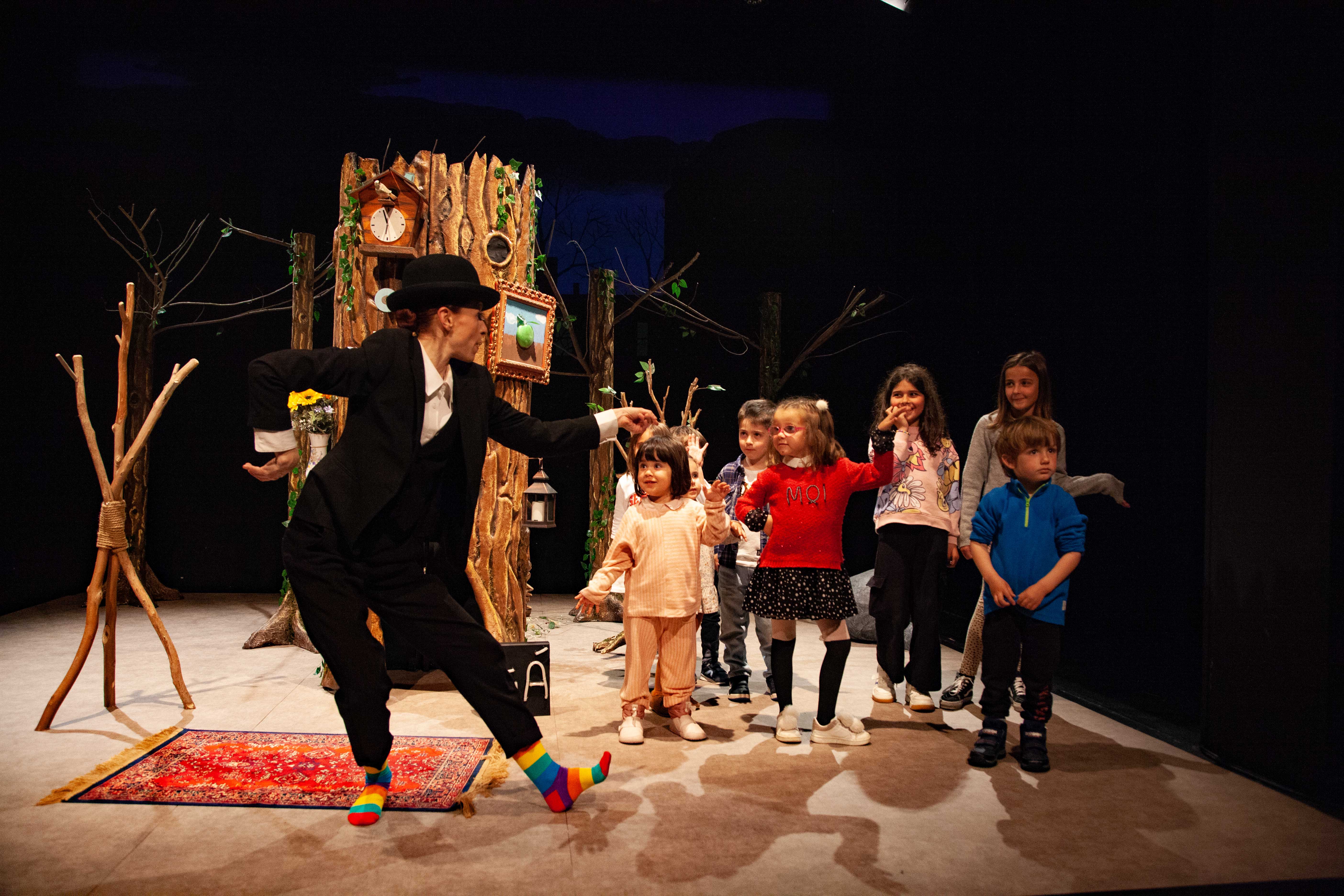 ESCENA MIRIÑAQUE. FOTO 2. Raquel Sánchez 1