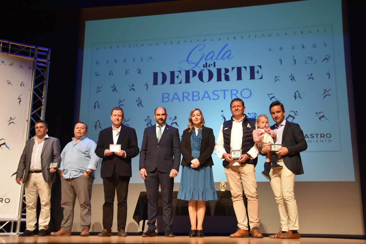 XXVI Gala Deporte Tcnico juez patrocinio y homenaje Ayuntamiento de Barbastro