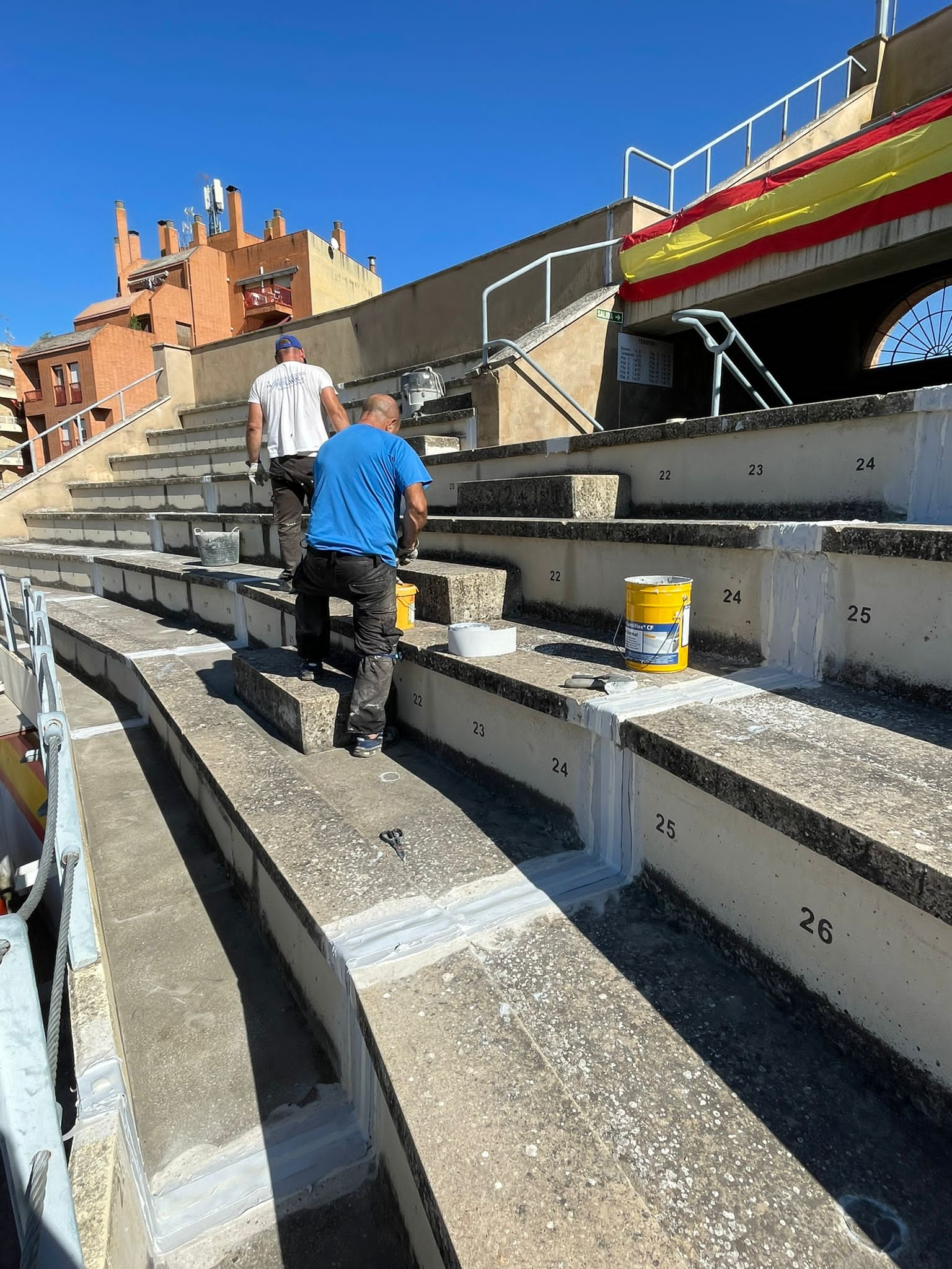 En marcha los trabajos de impermeabilización en la Plaza de Toros